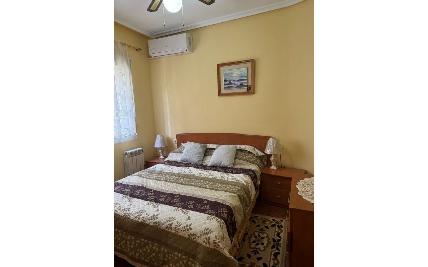 Revente - Villa -
Orihuela Costa - Costa Blanca