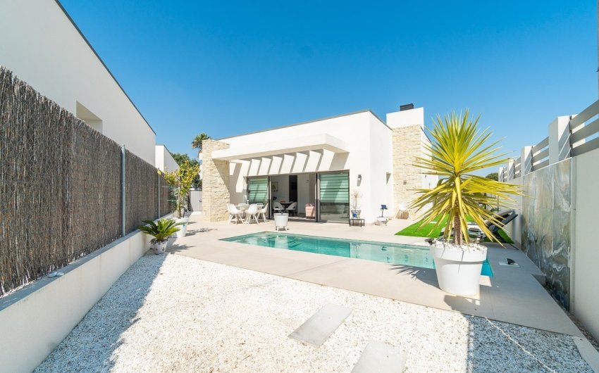 Revente - Villa -
Orihuela Costa - Costa Blanca