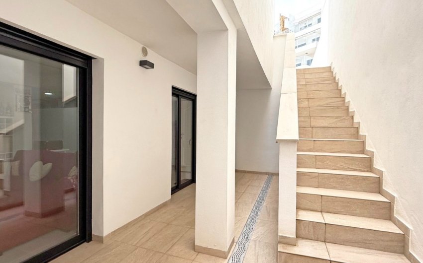 Revente - Villa -
Orihuela Costa - Costa Blanca