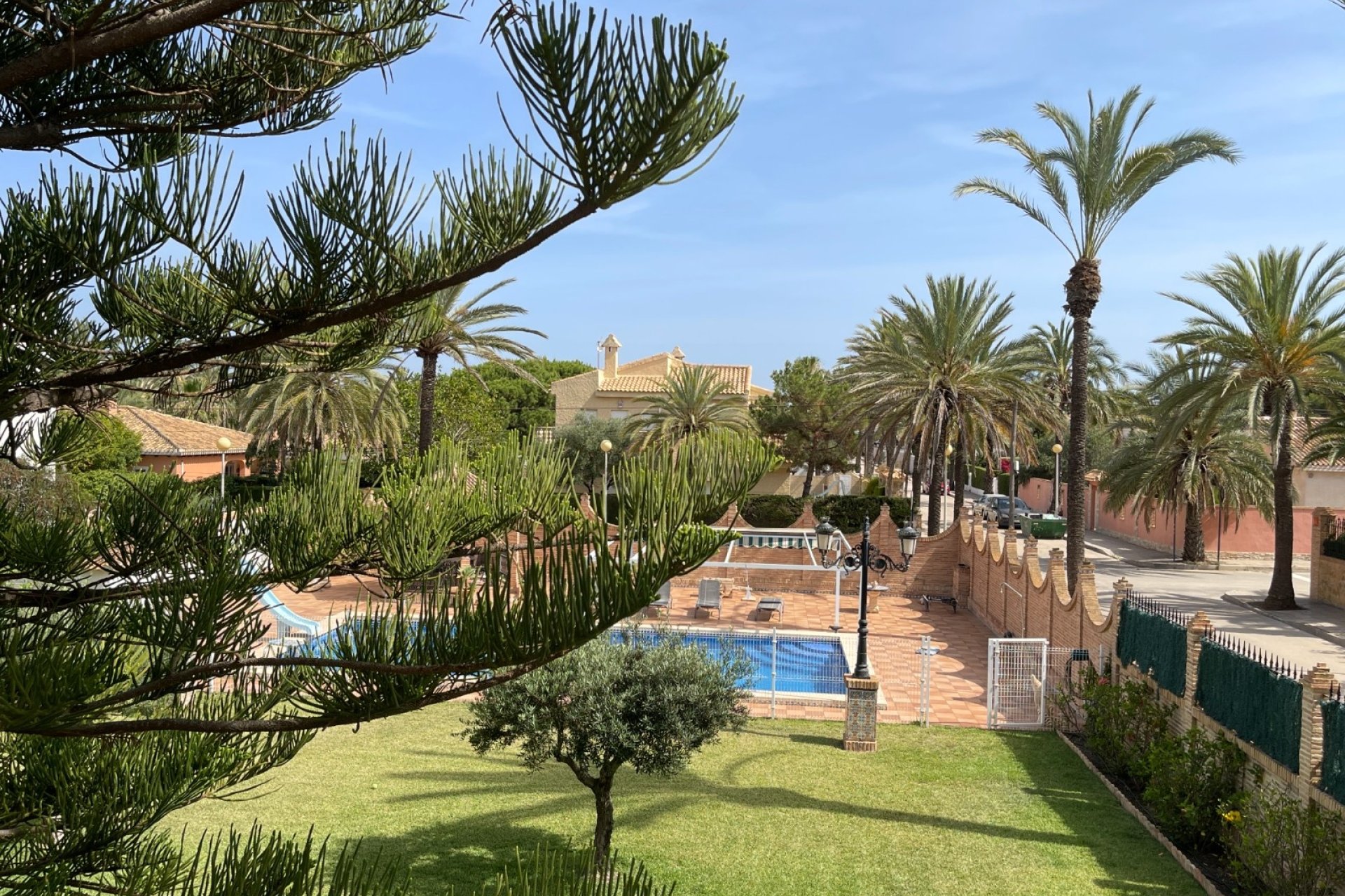 Revente - Villa -
Orihuela Costa - Costa Blanca