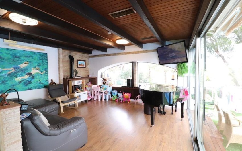 Revente - Villa -
Orihuela Costa - Costa Blanca