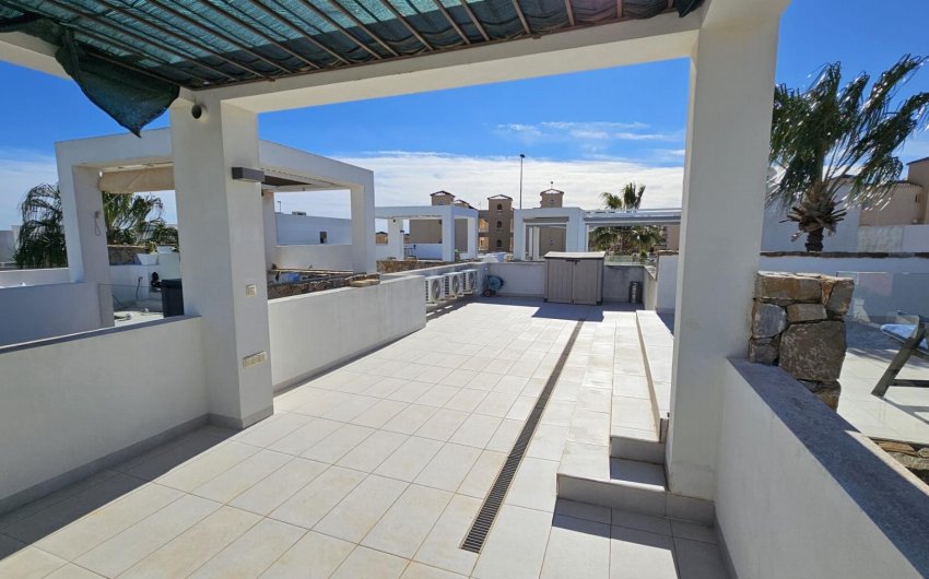 Revente - Villa -
Orihuela Costa - Costa Blanca