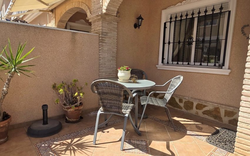 Revente - Villa -
Orihuela Costa - Costa Blanca