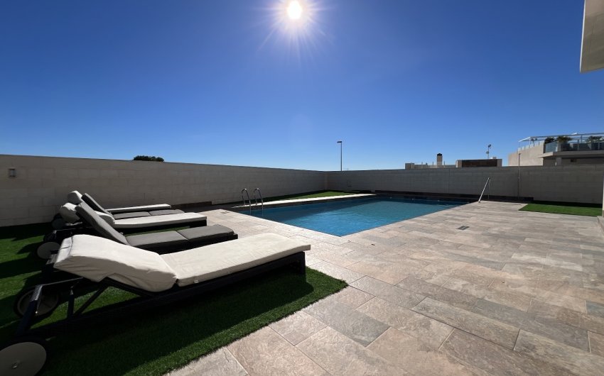 Revente - Villa -
Orihuela Costa - Costa Blanca