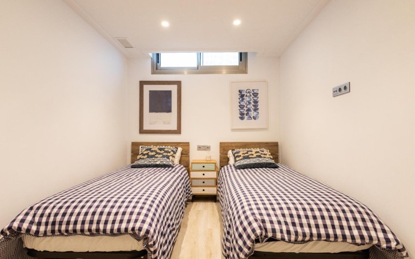 Revente - Villa -
Orihuela Costa - Costa Blanca