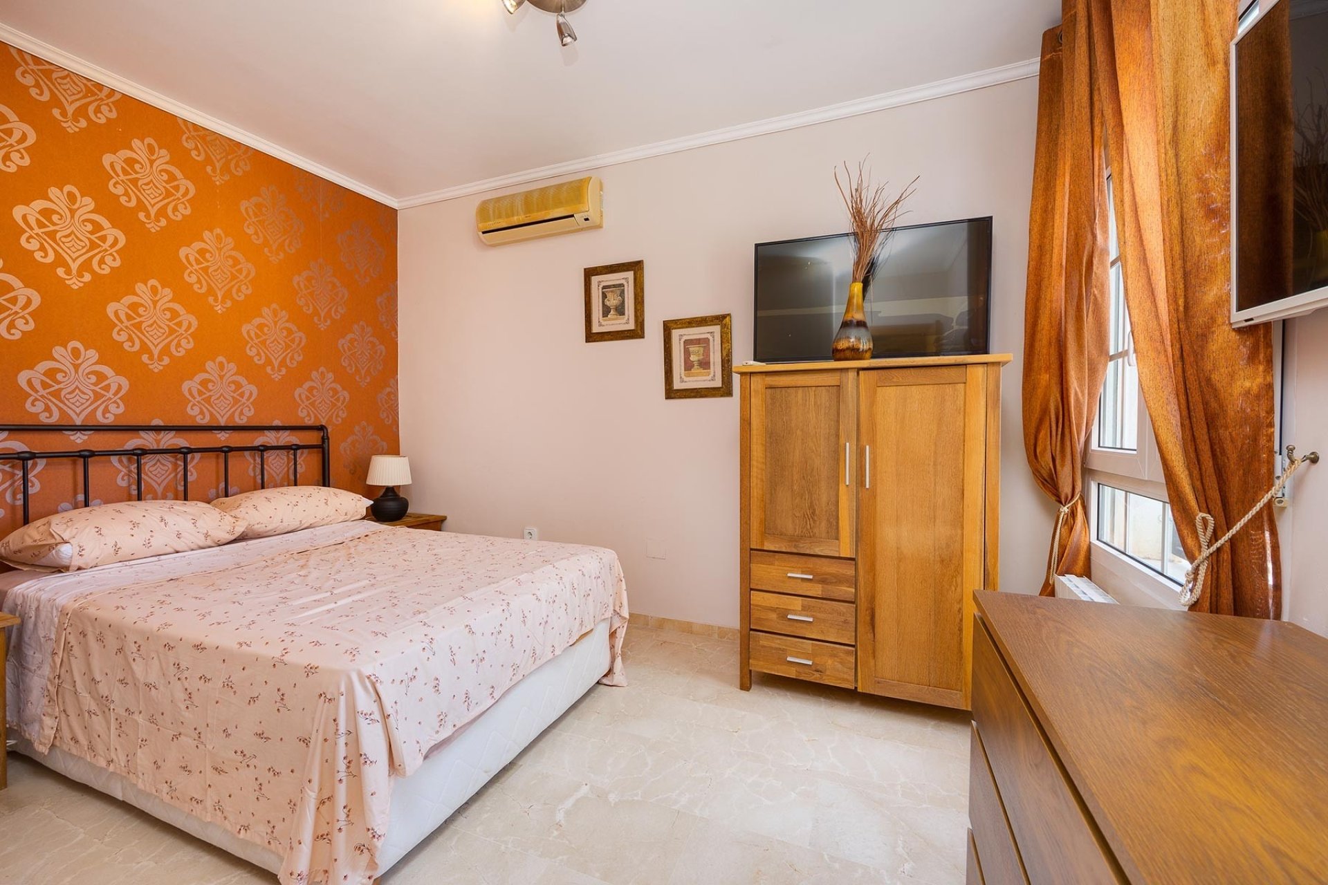 Revente - Villa -
Orihuela Costa - Costa Blanca