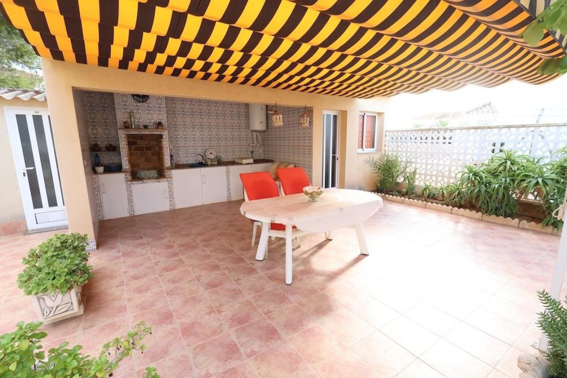 Revente - Villa -
Orihuela Costa - Costa Blanca