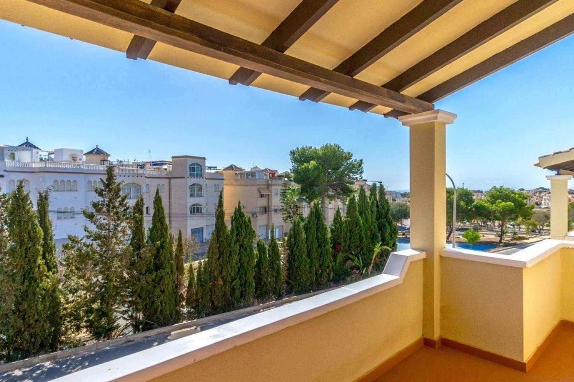 Revente - Villa -
Orihuela Costa - Costa Blanca