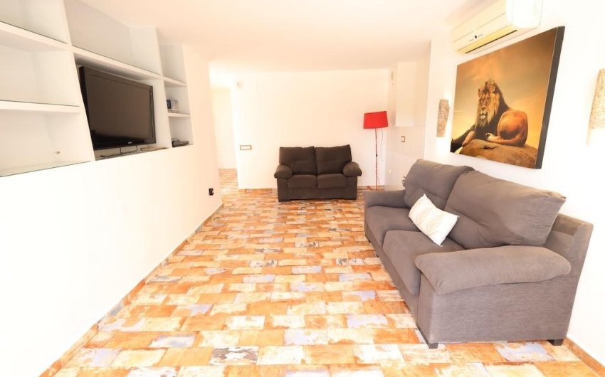 Revente - Villa -
Orihuela Costa - Costa Blanca