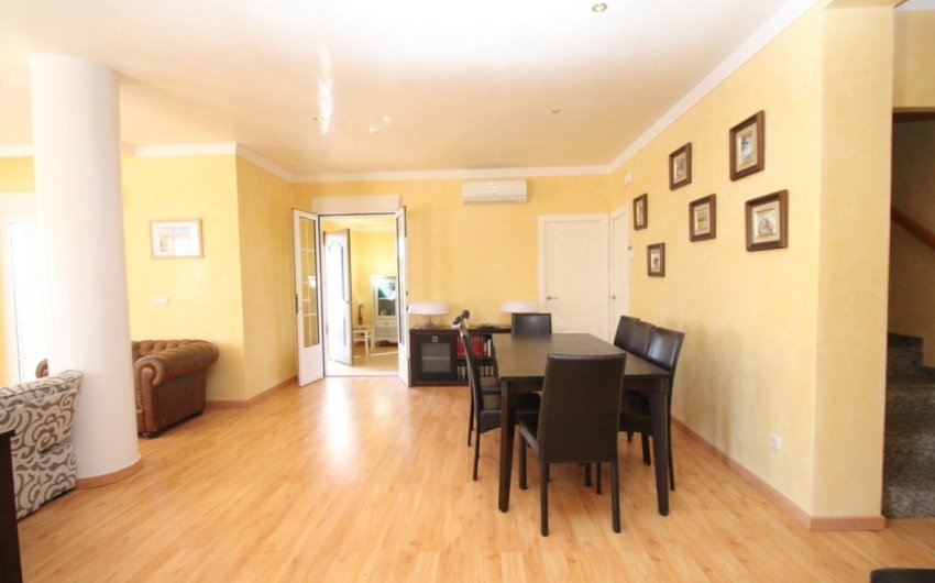 Revente - Villa -
Orihuela Costa - Costa Blanca