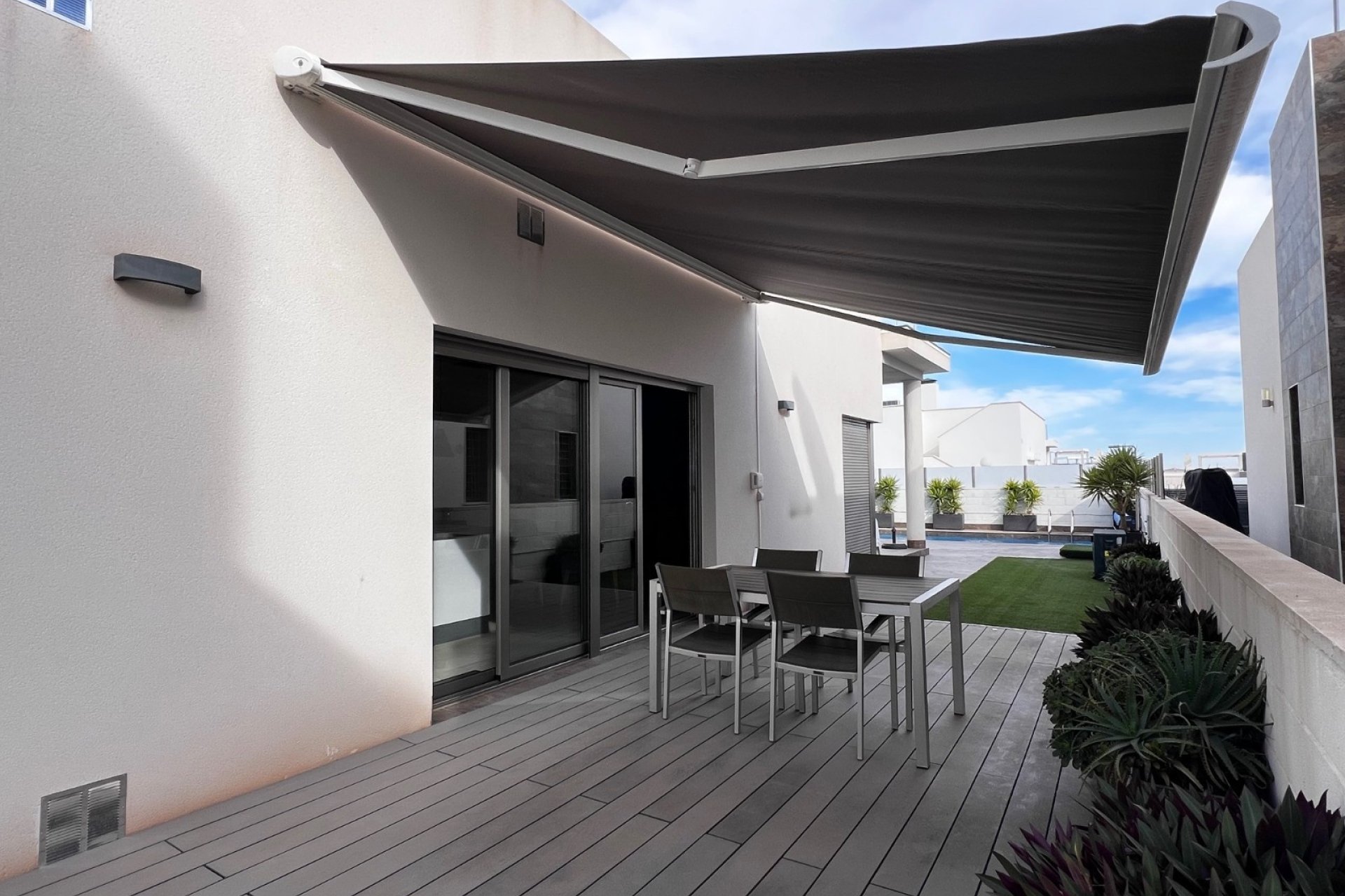 Revente - Villa -
Orihuela Costa - Costa Blanca