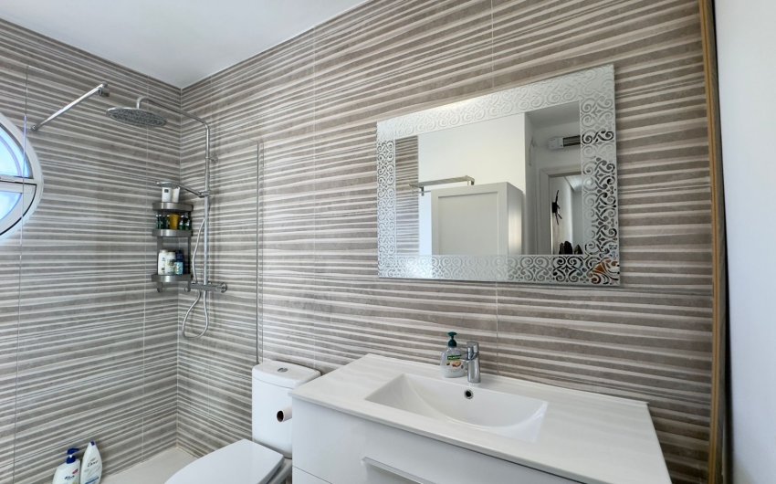 Revente - Villa -
Orihuela Costa - Costa Blanca