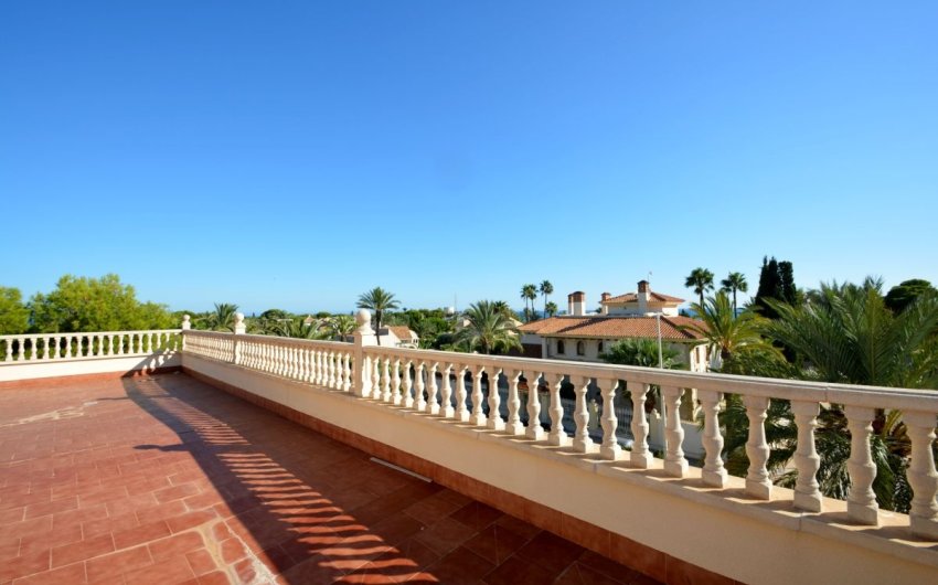 Revente - Villa -
Orihuela Costa - Costa Blanca