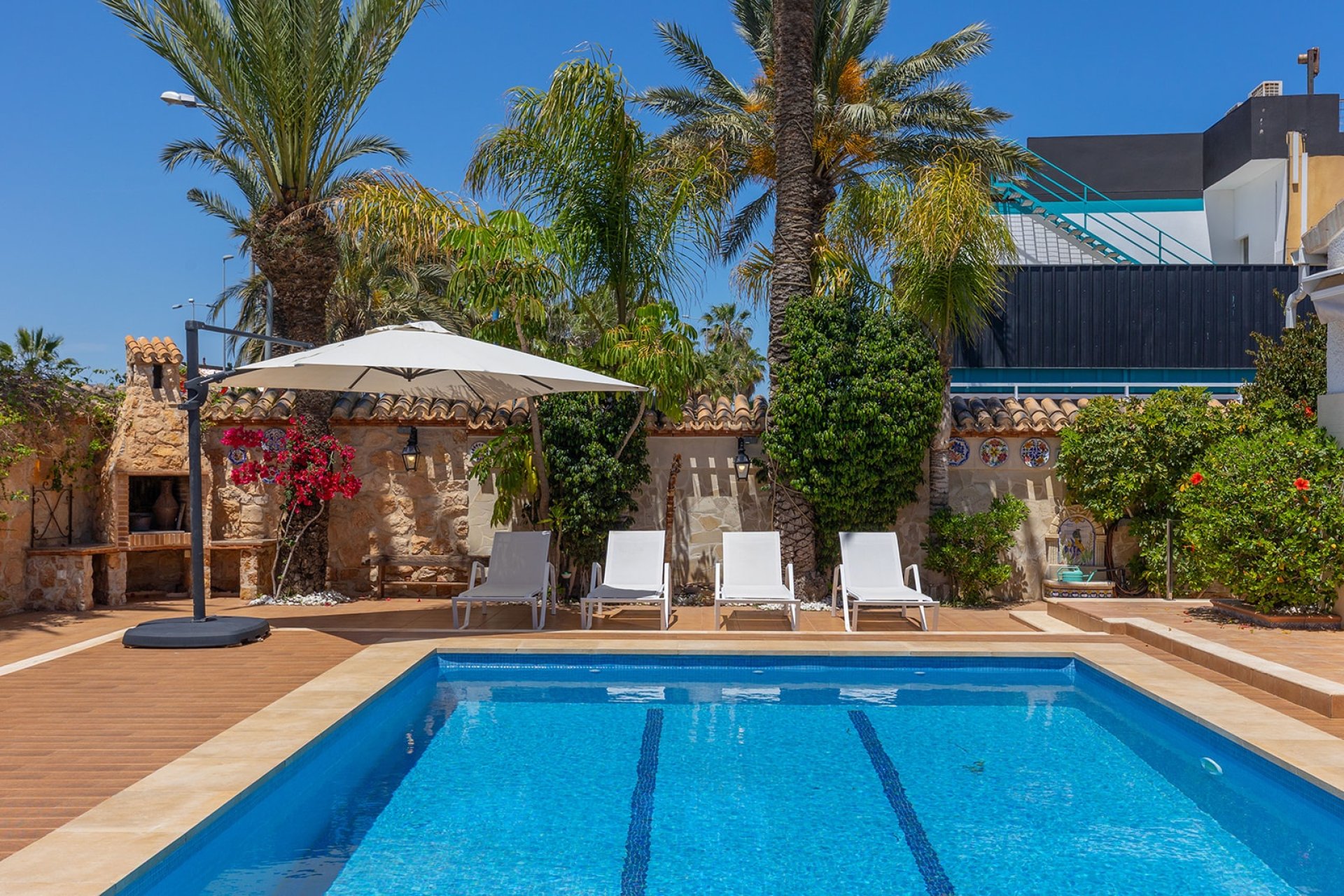 Revente - Villa -
Orihuela Costa - Costa Blanca
