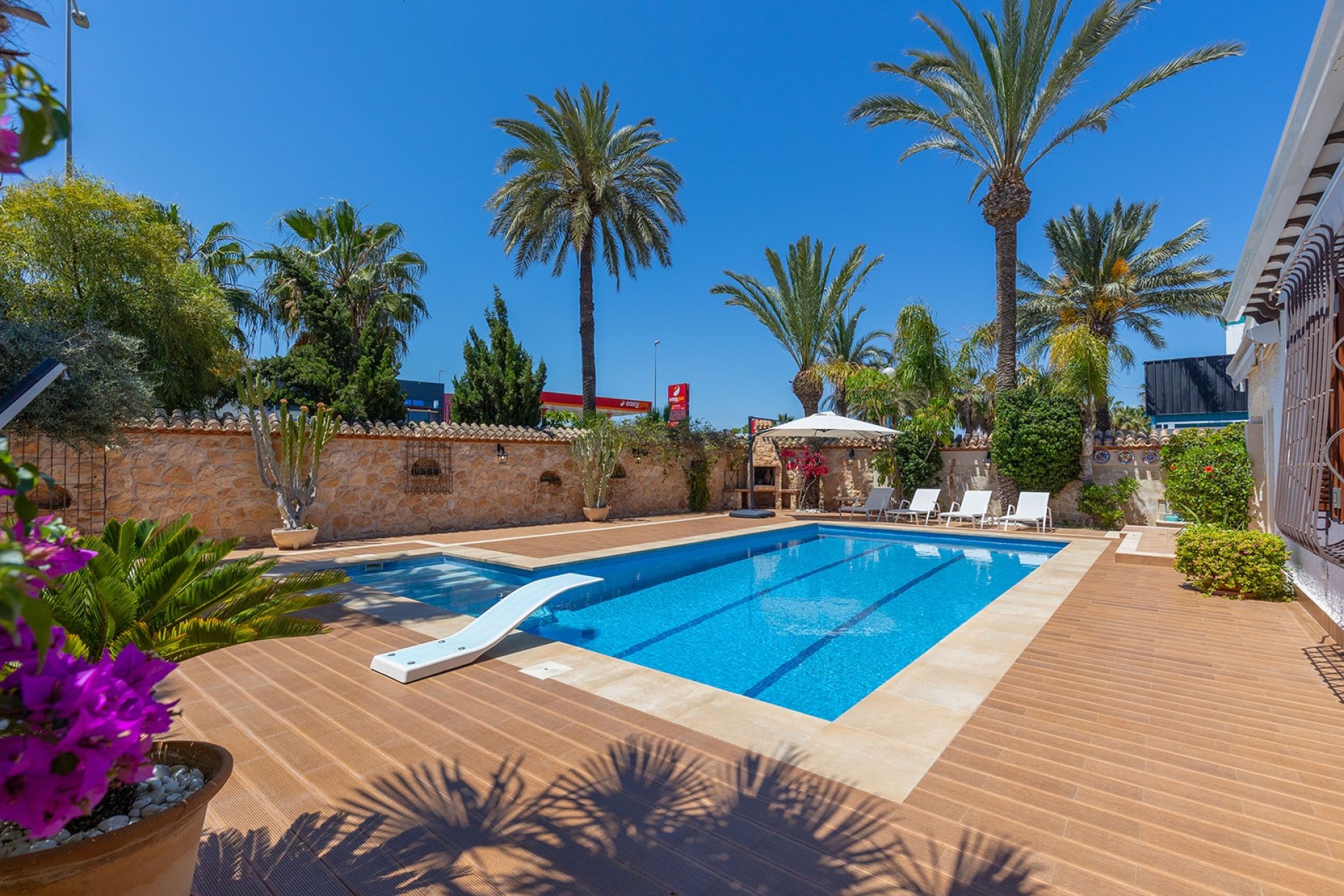 Revente - Villa -
Orihuela Costa - Costa Blanca