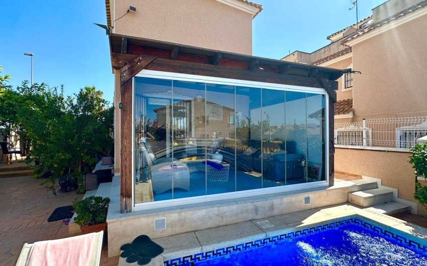 Revente - Villa -
Orihuela Costa - La Regia