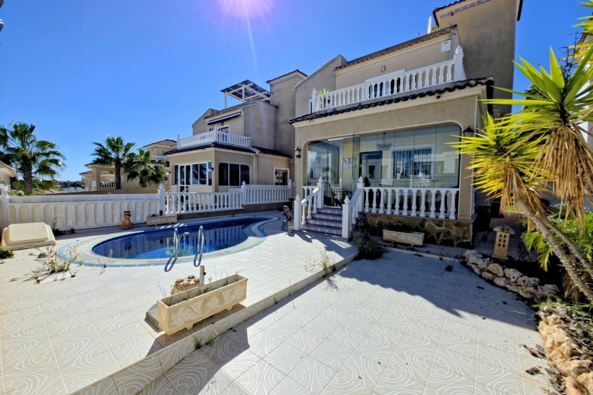 Revente - Villa -
Orihuela Costa - Las Filipinas