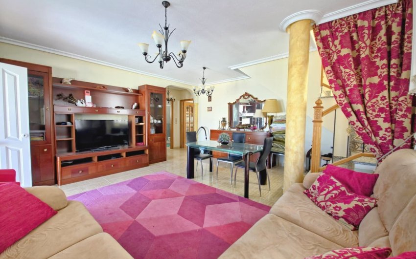 Revente - Villa -
Orihuela Costa - Las Filipinas