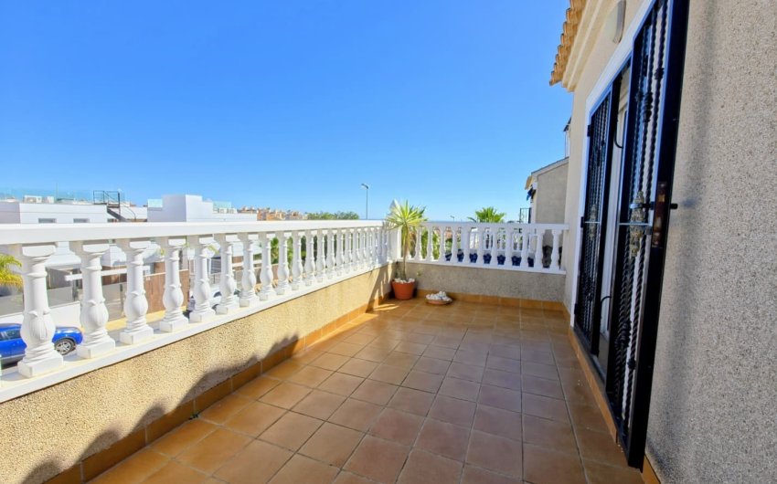 Revente - Villa -
Orihuela Costa - Las Filipinas