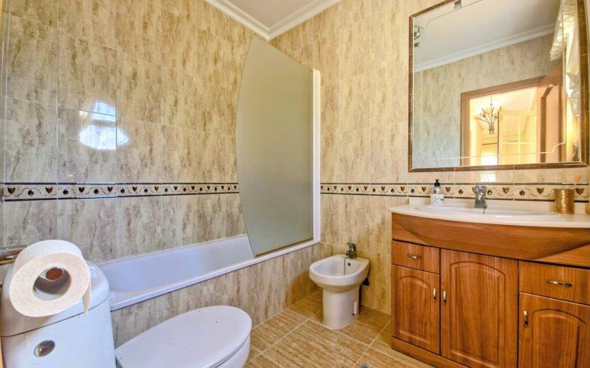 Revente - Villa -
Orihuela Costa - Las Filipinas