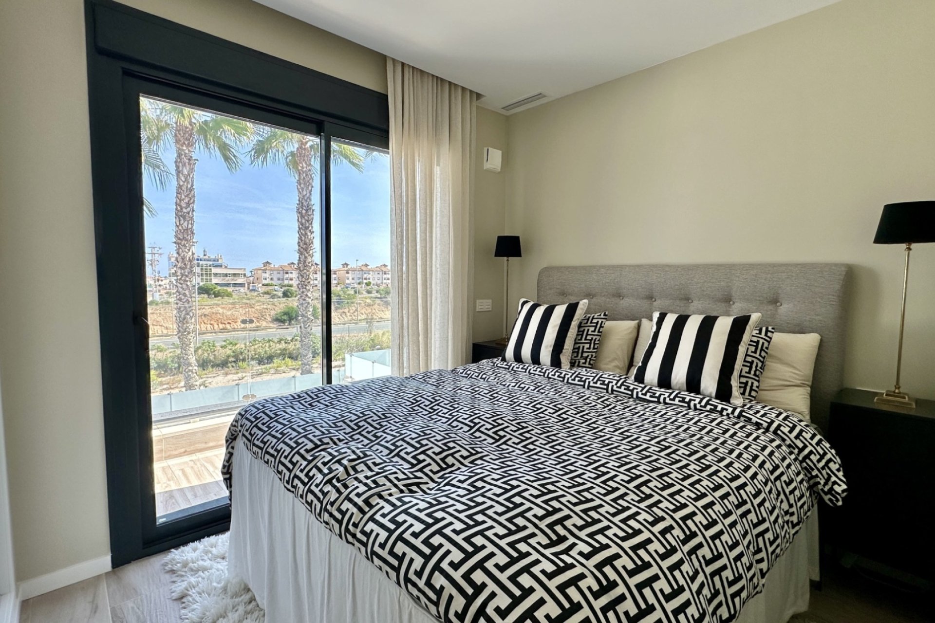 Revente - Villa -
Orihuela Costa - Lomas De Cabo Roig
