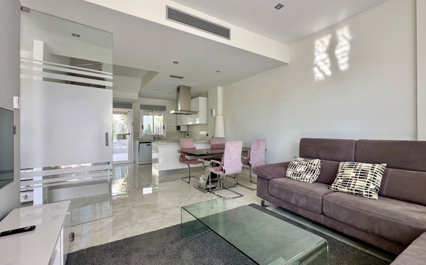 Revente - Villa -
Orihuela Costa - Lomas De Cabo Roig