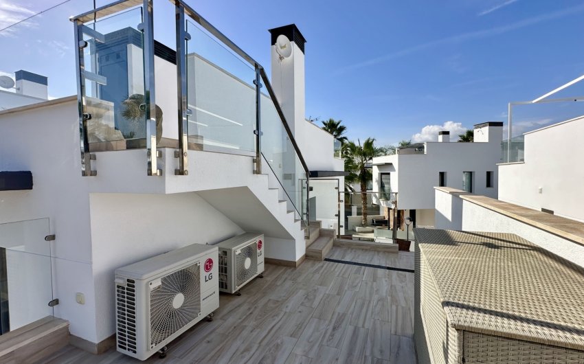 Revente - Villa -
Orihuela Costa - Lomas De Cabo Roig