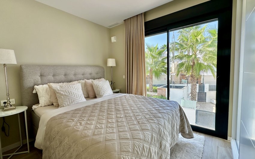 Revente - Villa -
Orihuela Costa - Lomas De Cabo Roig