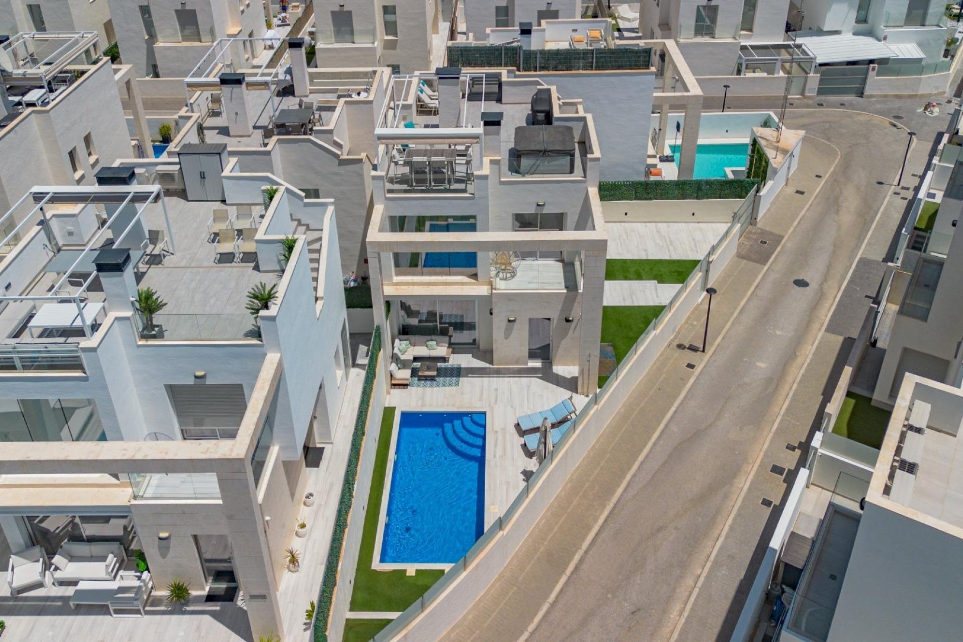 Revente - Villa -
Orihuela Costa - Lomas de Cabo Roig