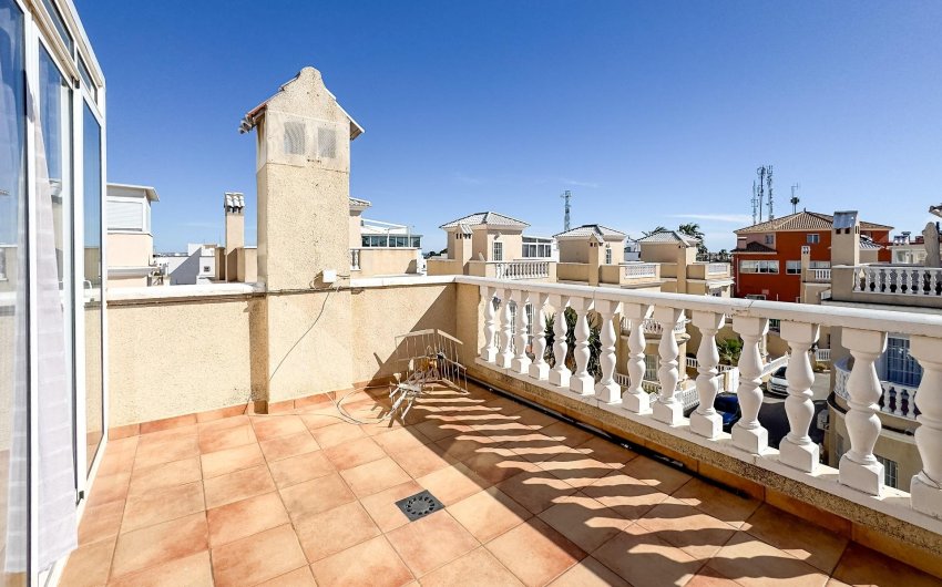 Revente - Villa -
Orihuela Costa - Los Almendros-la Florida