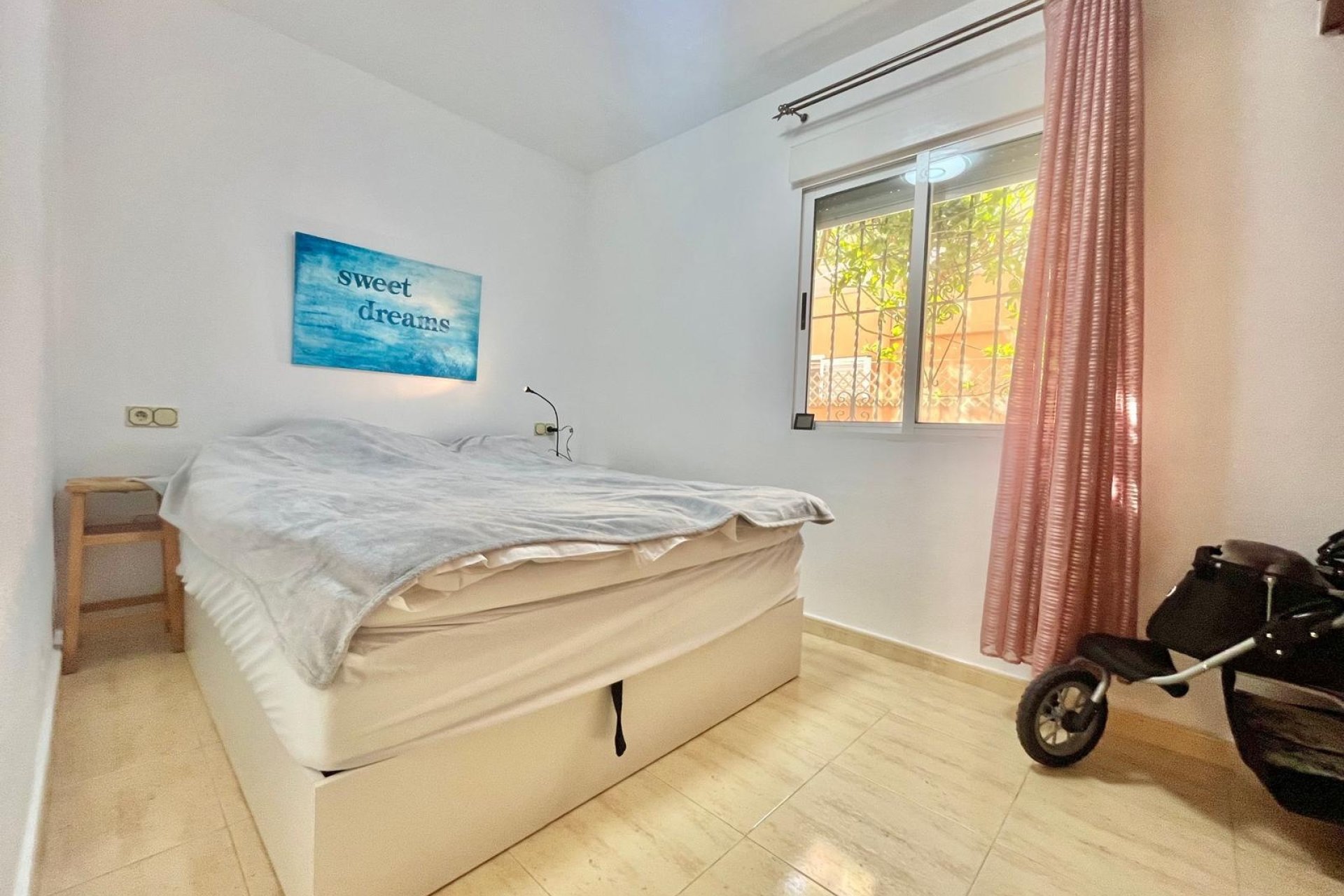 Revente - Villa -
Orihuela Costa - Los Almendros-la Florida