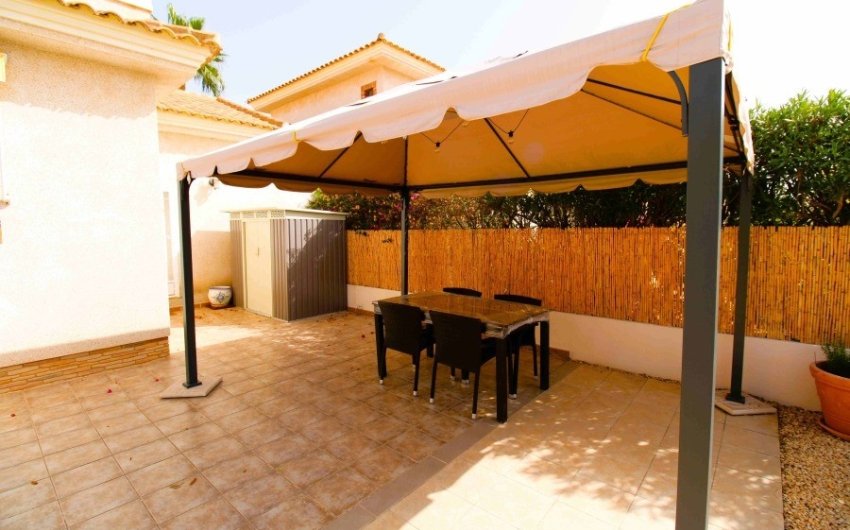 Revente - Villa -
Orihuela Costa - Los Dolses