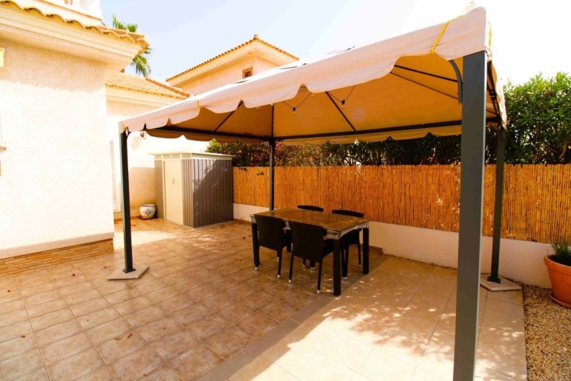 Revente - Villa -
Orihuela Costa - Los Dolses