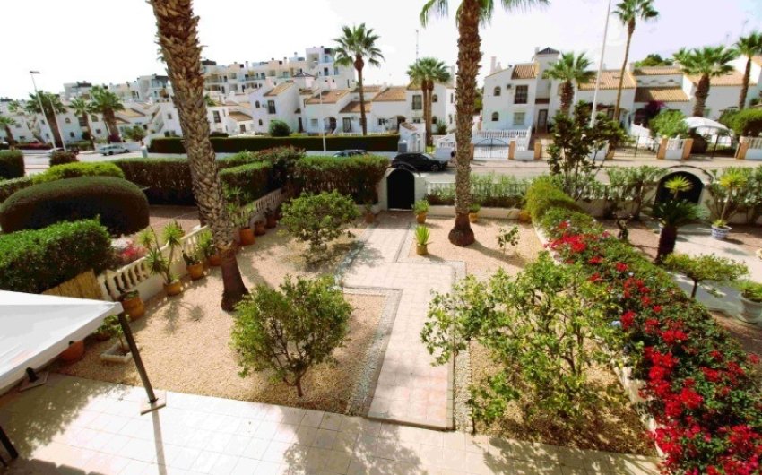 Revente - Villa -
Orihuela Costa - Los Dolses