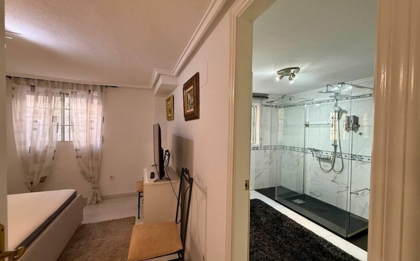 Revente - Villa -
Orihuela Costa - Playa Flamenca