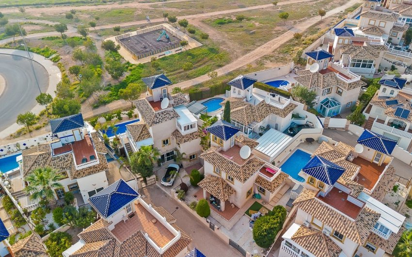 Revente - Villa -
Orihuela Costa - Playa Flamenca