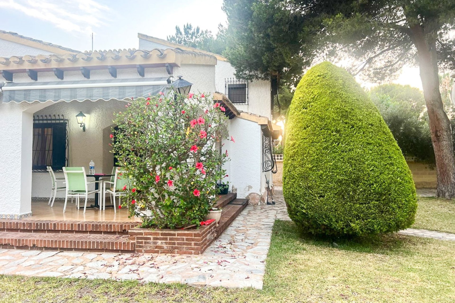 Revente - Villa -
Orihuela Costa - Punta Prima