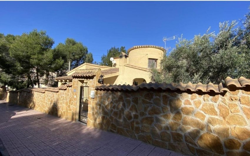 Revente - Villa -
Orihuela Costa - Villamartín-las Filipinas