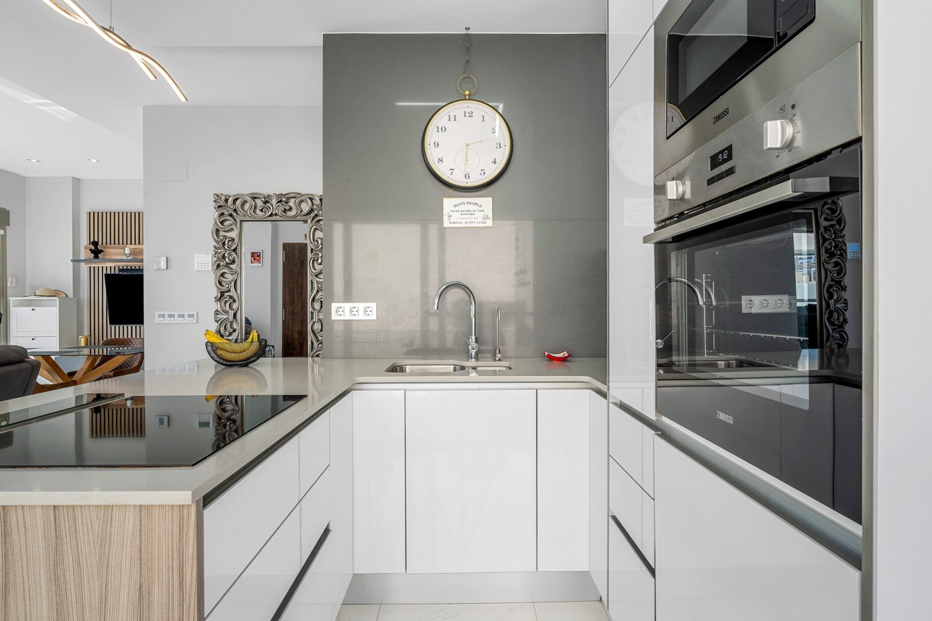 Revente - Villa -
Orihuela Costa - Villamartín