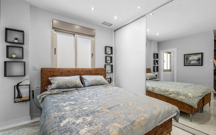 Revente - Villa -
Orihuela Costa - Villamartín