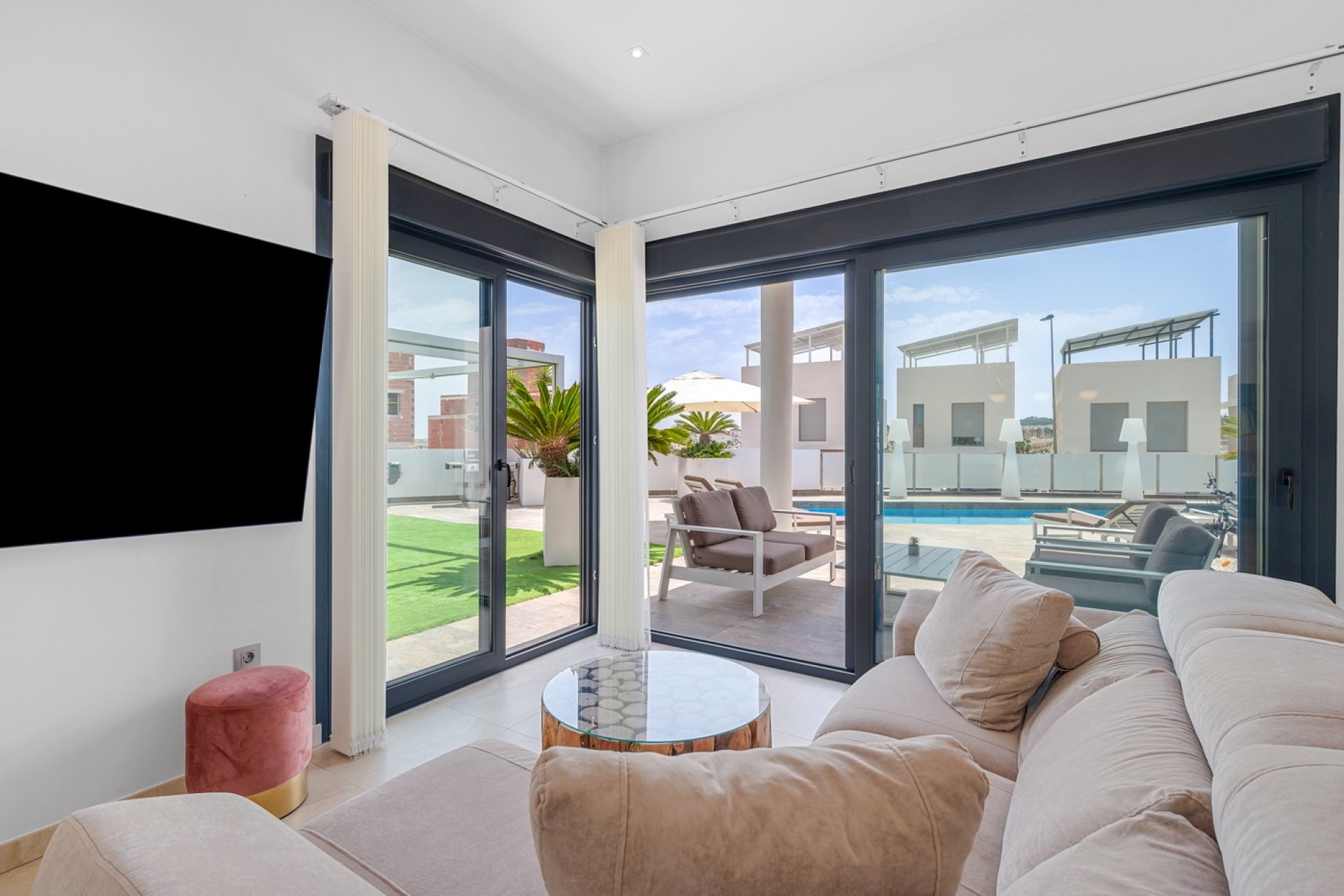 Revente - Villa -
Orihuela Costa - Villamartín