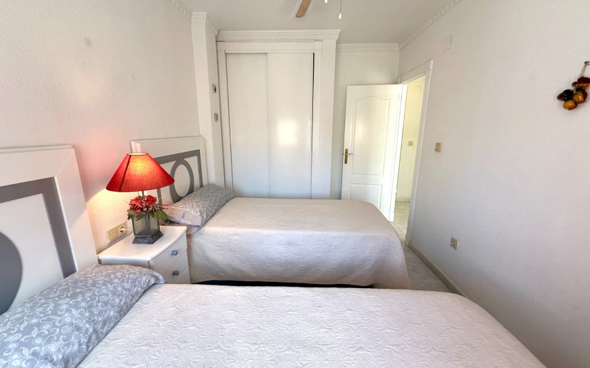 Revente - Villa -
Orihuela Costa - Villamartín