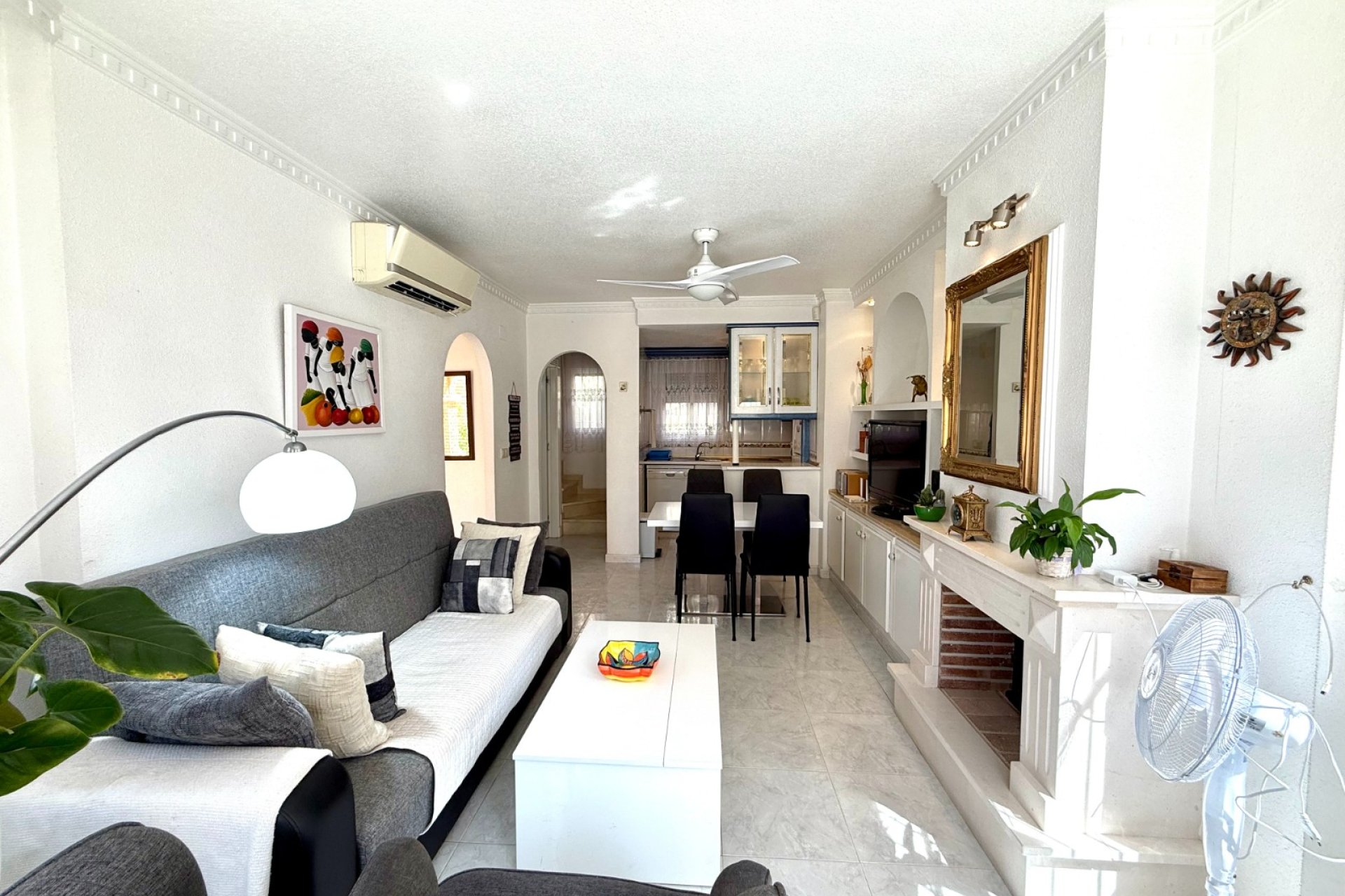 Revente - Villa -
Orihuela Costa - Villamartín