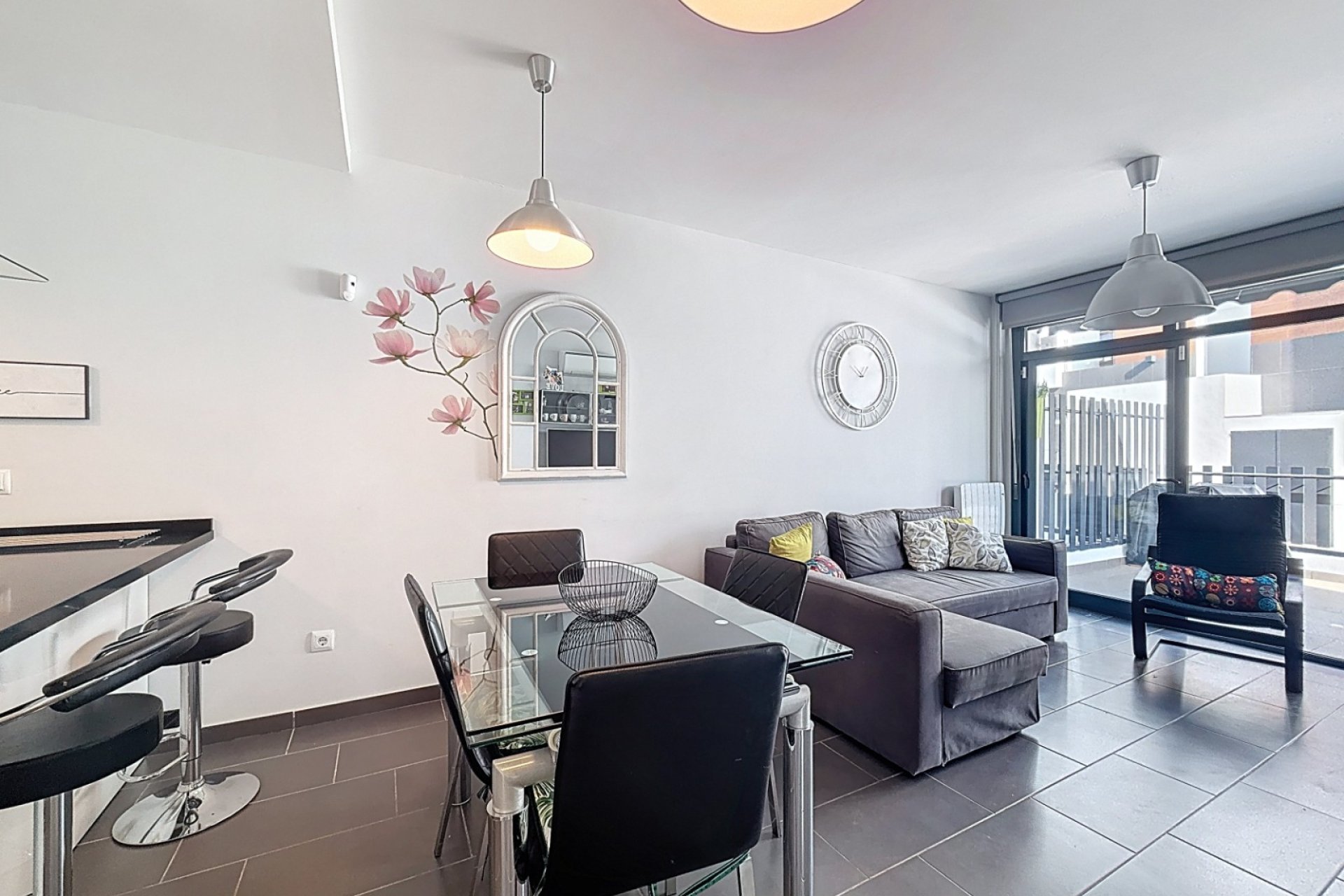 Revente - Villa -
Orihuela Costa - Villamartín