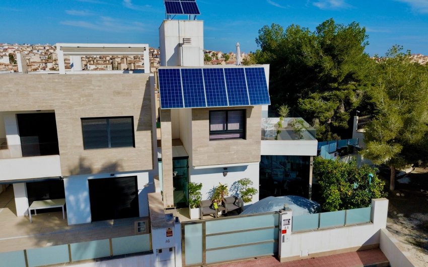 Revente - Villa -
Orihuela Costa - Villamartín