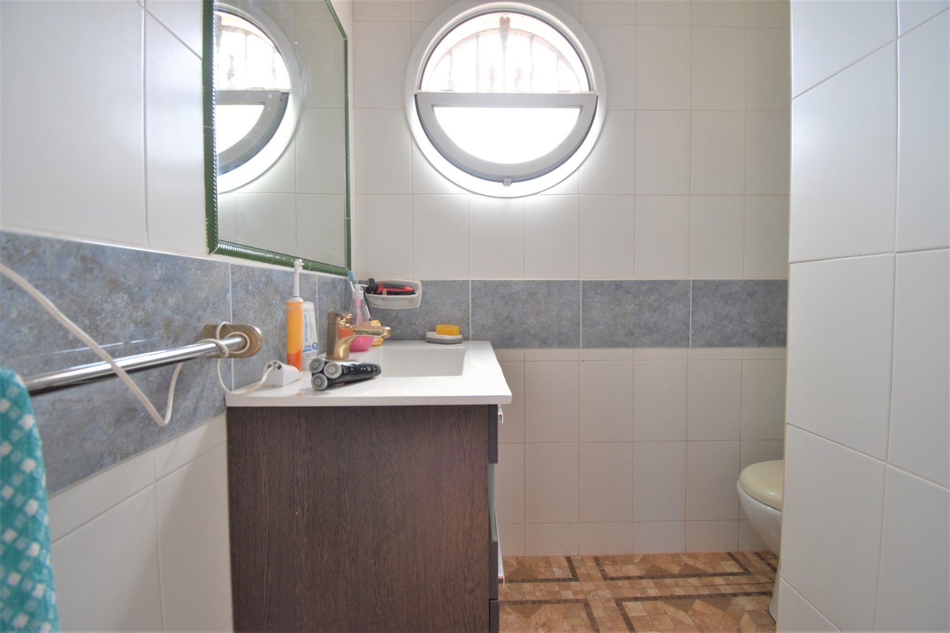 Revente - Villa -
Orihuela Costa - Villamartin