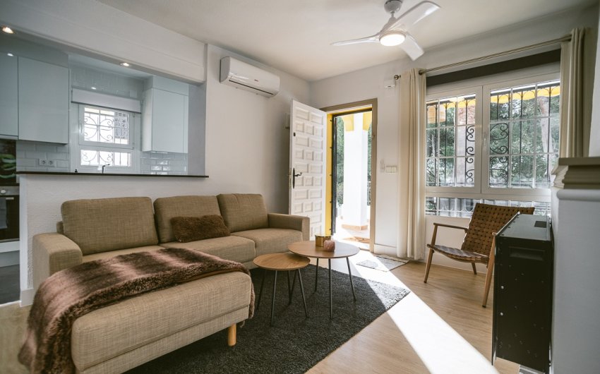 Revente - Villa -
Orihuela Costa - Villamartín