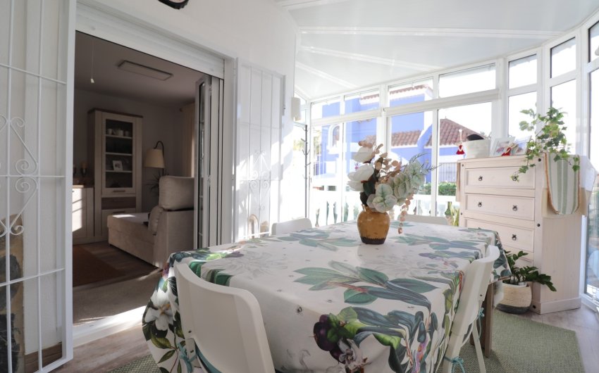 Revente - Villa -
Orihuela Costa - Villamartín