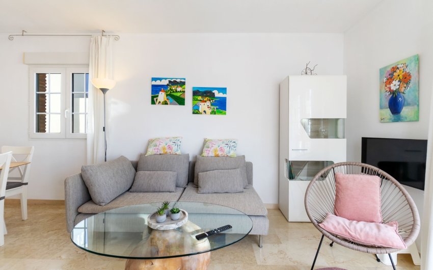 Revente - Villa -
Orihuela Costa - Villamartín