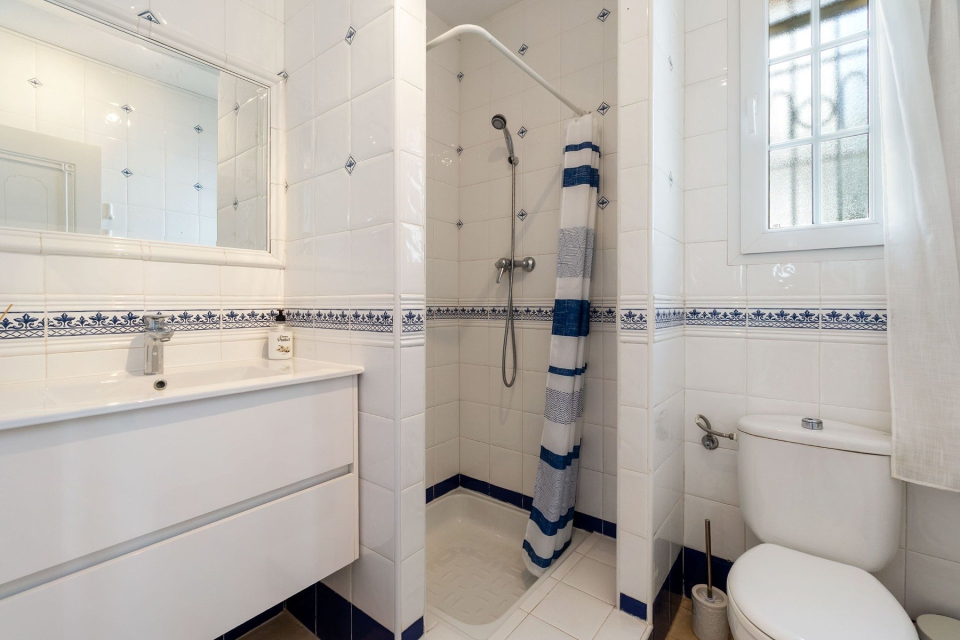 Revente - Villa -
Orihuela Costa - Villamartín